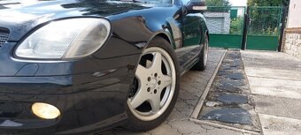 Mercedes - Benz SLK -320 - 3