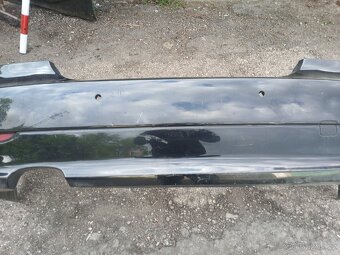 Zadní nárazník z BMW e60 lci - 3
