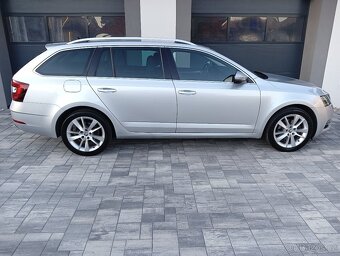 Škoda Octavia kombi 2.0 TDi DSG Style 4x4 - 3