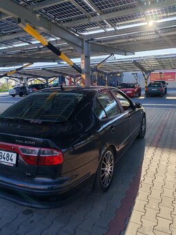 Toledo 2.3 vr5 - 3