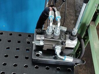Lis-horizontální ohýbačka hydraulická Z.10T - 3