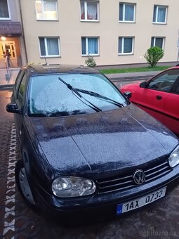 GOLF IV - 3