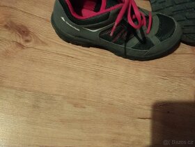 Boty v.36 Decathlon - 3