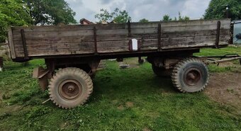 Valník za traktor 5t - 3