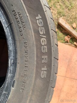 Pneu 195/65 R15 - 3