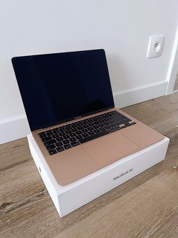Apple MacBook Air 13,3" Gold, M1, TOP stav, záruka - 3