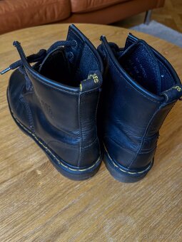 Unikátní Dr. Martens s 9 dírkama - 3