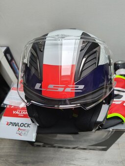 Přilba na motorku - 3