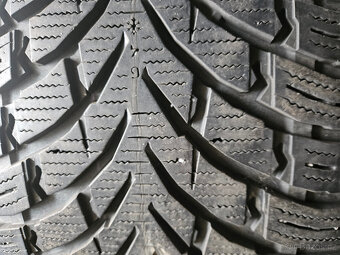 275/40R21 107V XL WR SUV 4 NOKIAN - 3