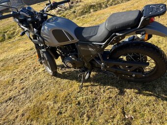 Royal Enfield Himalayan 411 - 3
