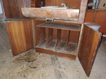 Gramofonová skříň - 3