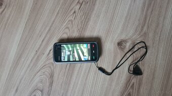 Nokia 2700 classic + Nokia 5230 - 3