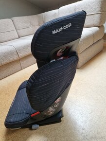 Prodam autosedacku MAXI COSI RodiFix - 3