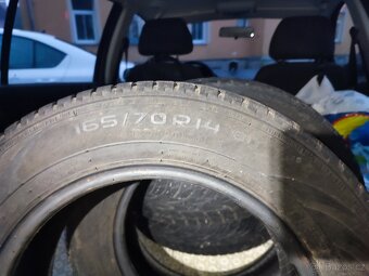 Zimni Nokian 165/70 R14 - 3