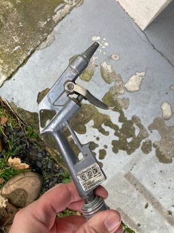 Dvoupístový olejový kompresor Scheppach HC 53 DC - 3