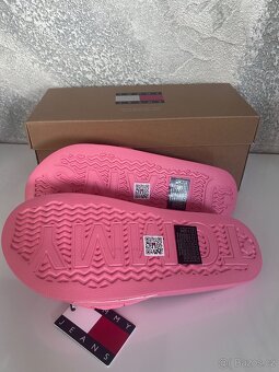Pantofle Tommy Hilfiger vel.39 - 3