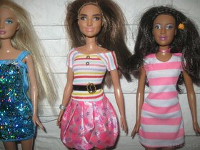 Barbie modelka a vintage včetně oblečení - 3