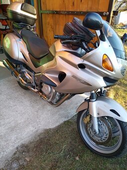 Honda NT 650 V - 3