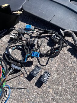 E36 sedan zadní elektrická okna - 3
