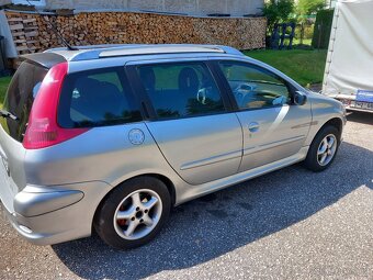 Peugeot 206sw combi 1,4 benzin 65kw rok 2004 - 3