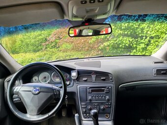 Volvo V70 2.4 TD - 3