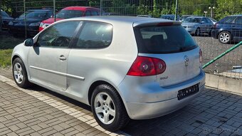 Volkswagen Golf 1.6 MPi - DSG - 3