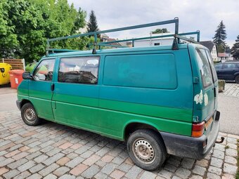 Prodám VW Transporter T4 2.4D, šestimístná - 3