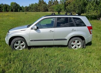 Suzuki Grand Vitara - 3