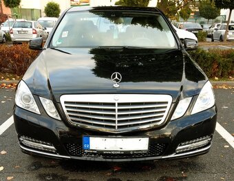 Mercedes Benz E 220 Blue Efficiency - 3