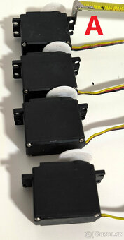 Použitá serva Hitec HS-311 - 3