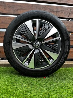 Alu kola 5x112 r17 s letním pneu (karoq17)) - 3