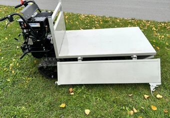 velký dumper, pásový dumper, stavební kolečko, - 3