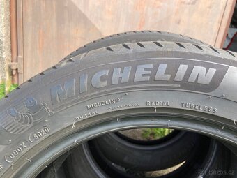 Michelin Primacy 4 215/55/17 letní - 3