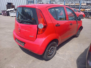 Opel Agila B 1.0 ( K10B ) 48kW r.2009 červená na náhradní dí - 3