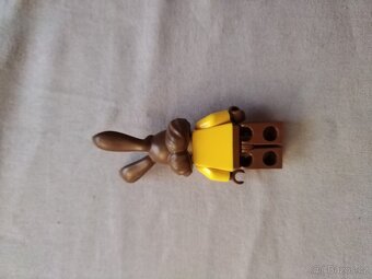 Sběratelská lego minifigurka NESQUIK BUNNY - 3