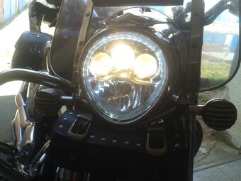 KAWASAKI VN 2000 - 3