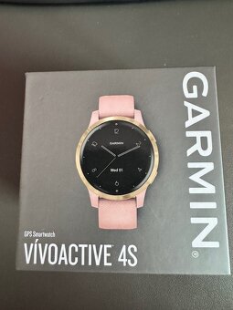 Garmin Vivoactiv 4S LightGold Pink - 3