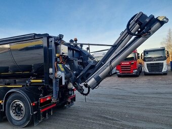 Scania R490 8x4 - asfaltový aplikátor Sprider - 3