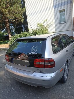Volvo v40 - 3