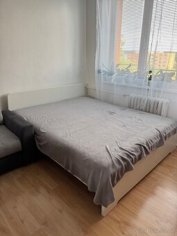 IKEA manželská postel ASKVOLL 160x200 cm s rošty a matrací - 3