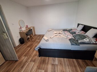 Rodinný dům s wellness koutkem pro krátkodobý pobyt - 3