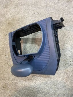 Mercedes w211 palubní deska - 3