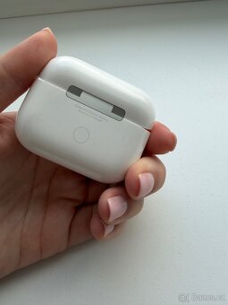 Apple AirPods Pro 2. Generace - 3