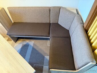 Prodám jídelní set s lavicí - 3