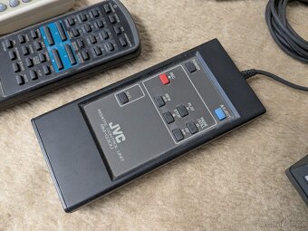 dálkové ovladače Diora, ReVox, Sony, JVC a jiné - 3