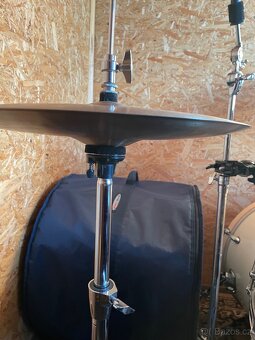 Hihat stojan Pearl - 3