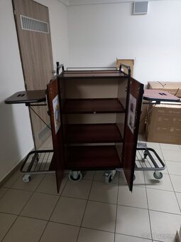 Vozíky pro pokojské anebo pro pečovatelky - 3