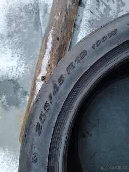Letní pneumatiky pirelli 222/45R19 - 3