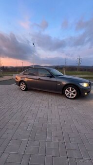BMW E90 320i – 6st. manuál, po velkém servisu STK do 04/2026 - 3