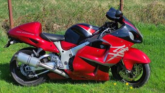 Suzuki GSX 1300 R Hayabusa - 3